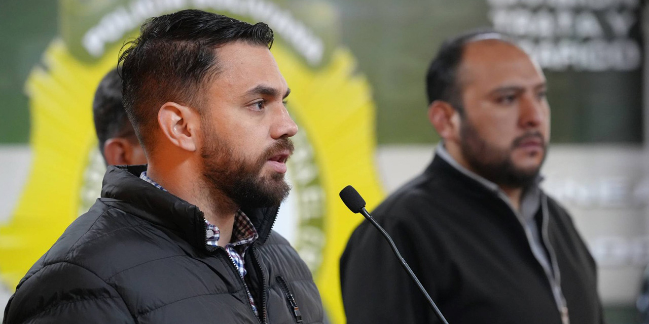 El ministro de Gobierno, Eduardo Del Castillo, durante una rueda de prensa. Foto: RRSS