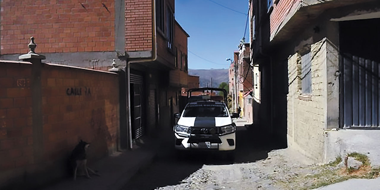 Presencia policial en el lugar de los hechos, en la zona Buenos Aires de La Paz. Foto: Fiscalía