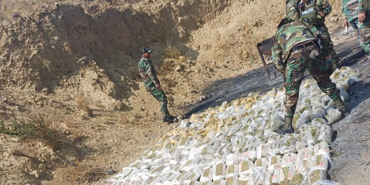 Cocaína secuestrada por la FELCN, exhibida a la prensa nacional y extranjera. Foto: Archivo