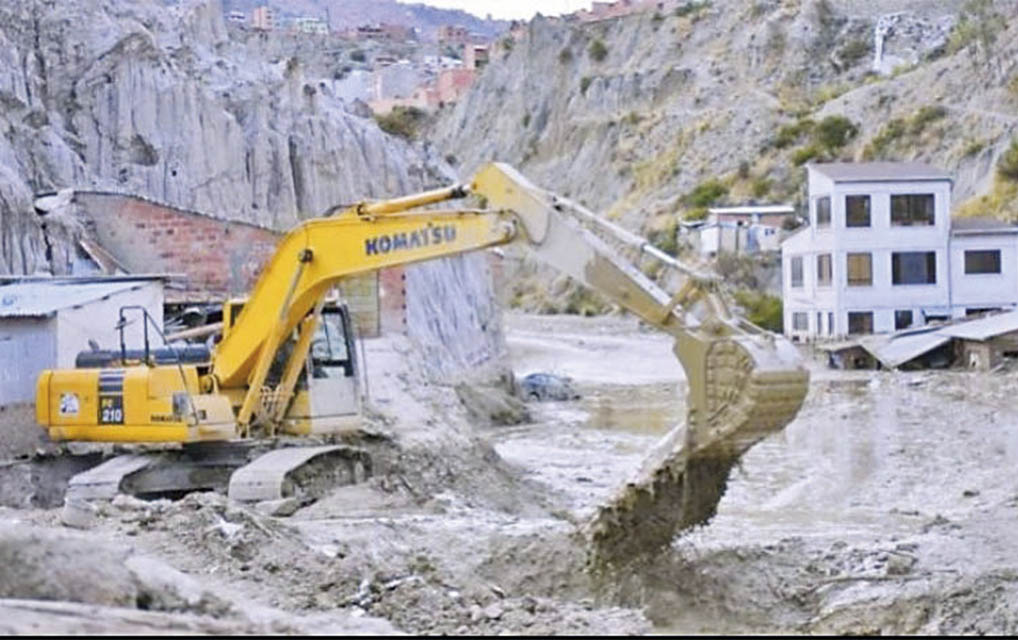 Bajo Llojeta cubierta por una mazamorra. Foto Comuniccación Presidencial 