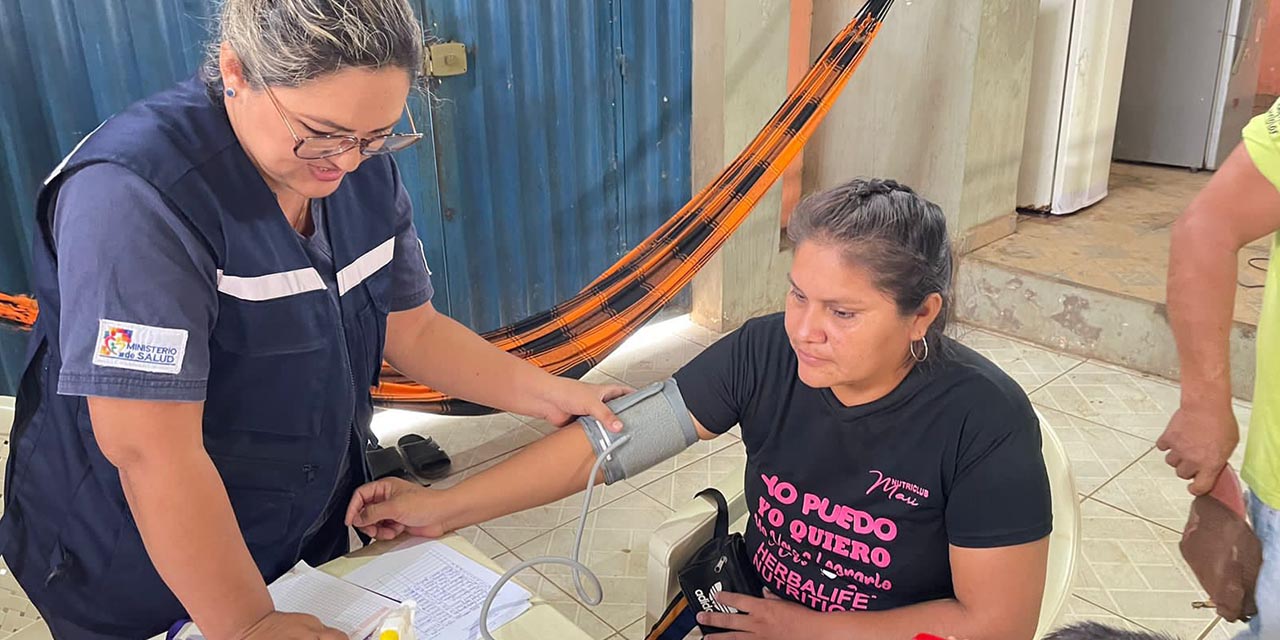 Brigadas médicas atienden a las más de 800 personas afectadas por inundaciones en Pando