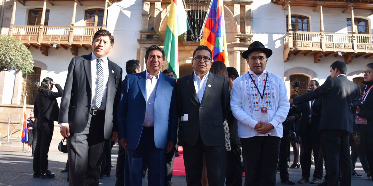 El Defensor del Pueblo, Pedro Callisaya, en Sucre.