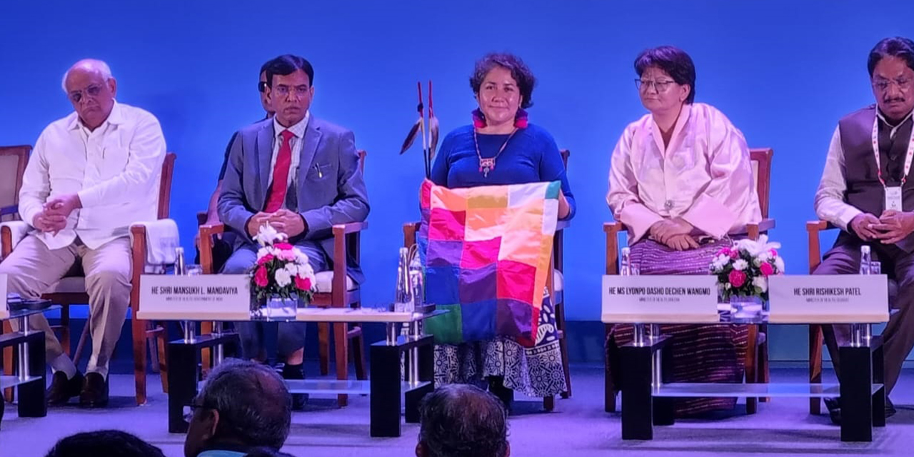 La directora de Medicina Tradicional de Bolivia, Vivian Camacho, en la Cumbre.