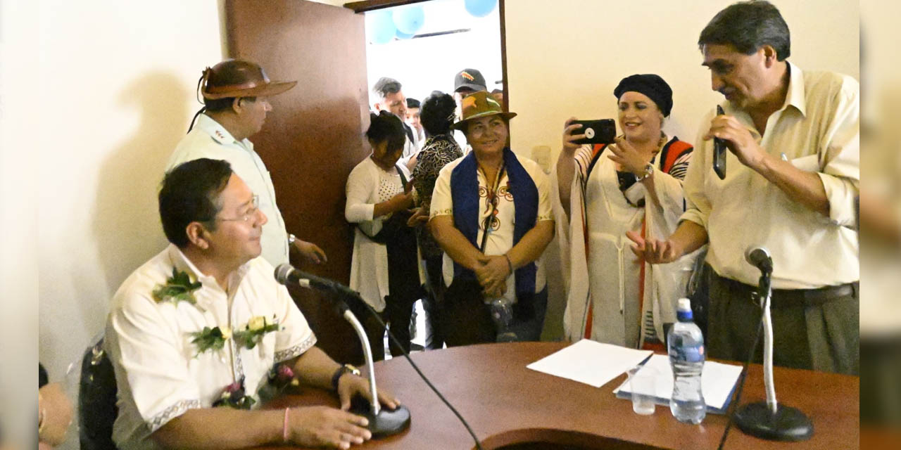 El Jefe de Estado, durante la inauguración del medio de comunicación. | Foto: Comunicación Presidencial