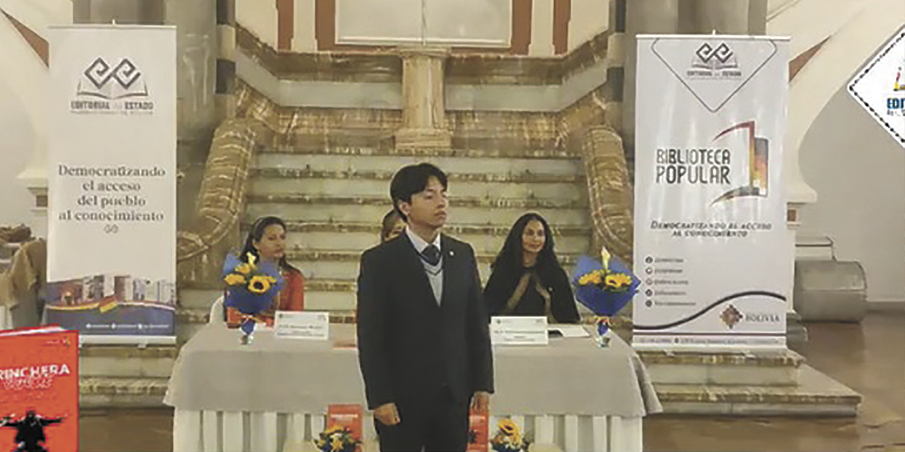 El acto de premiación tuvo lugar en el hall del Palacio Quemado. | Foto: RRSS