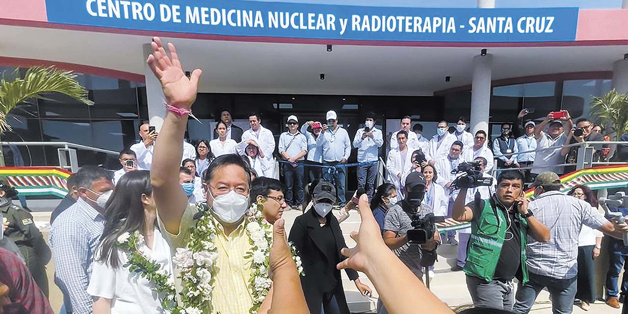 El presidente Luis Arce durante la inauguración del CMNyR de Santa Cruz.  | Foto: ABEN