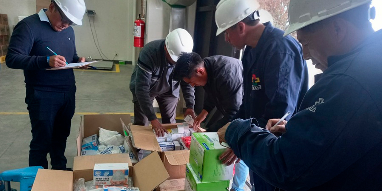 Las brigadas fortalecen las capacidades de atención médica y mejoran el suministro de medicamentos. Foto:  Ministerio de Salud