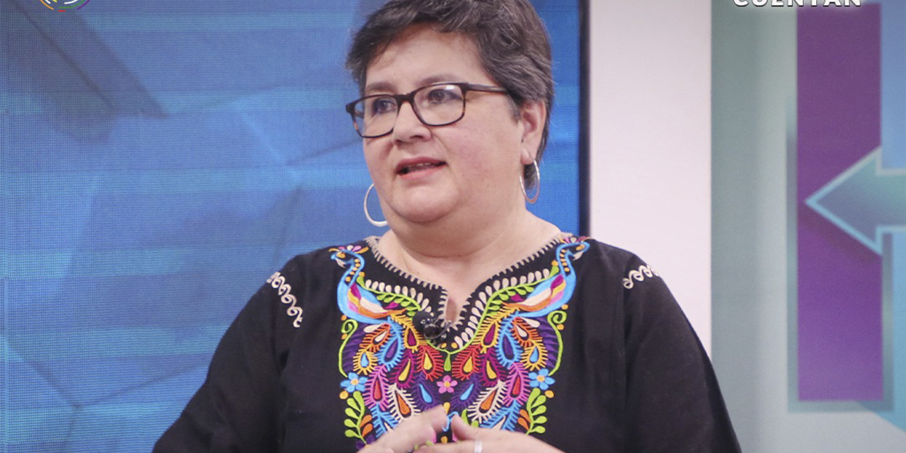 La ministra de Trabajo, Verónica Navia, en el programa ‘Los hechos cuentan’, de Bolivia TV