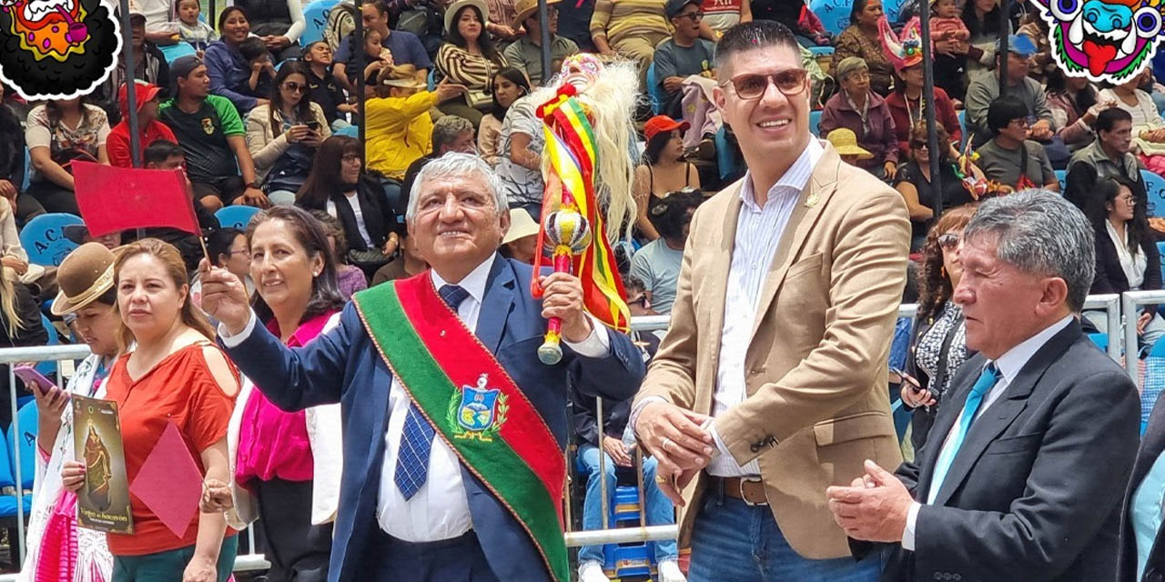 El alcalde de La Paz, Iván Arias, en su ingreso en la entrada del Carnaval de Oruro.  | Foto: RRSS