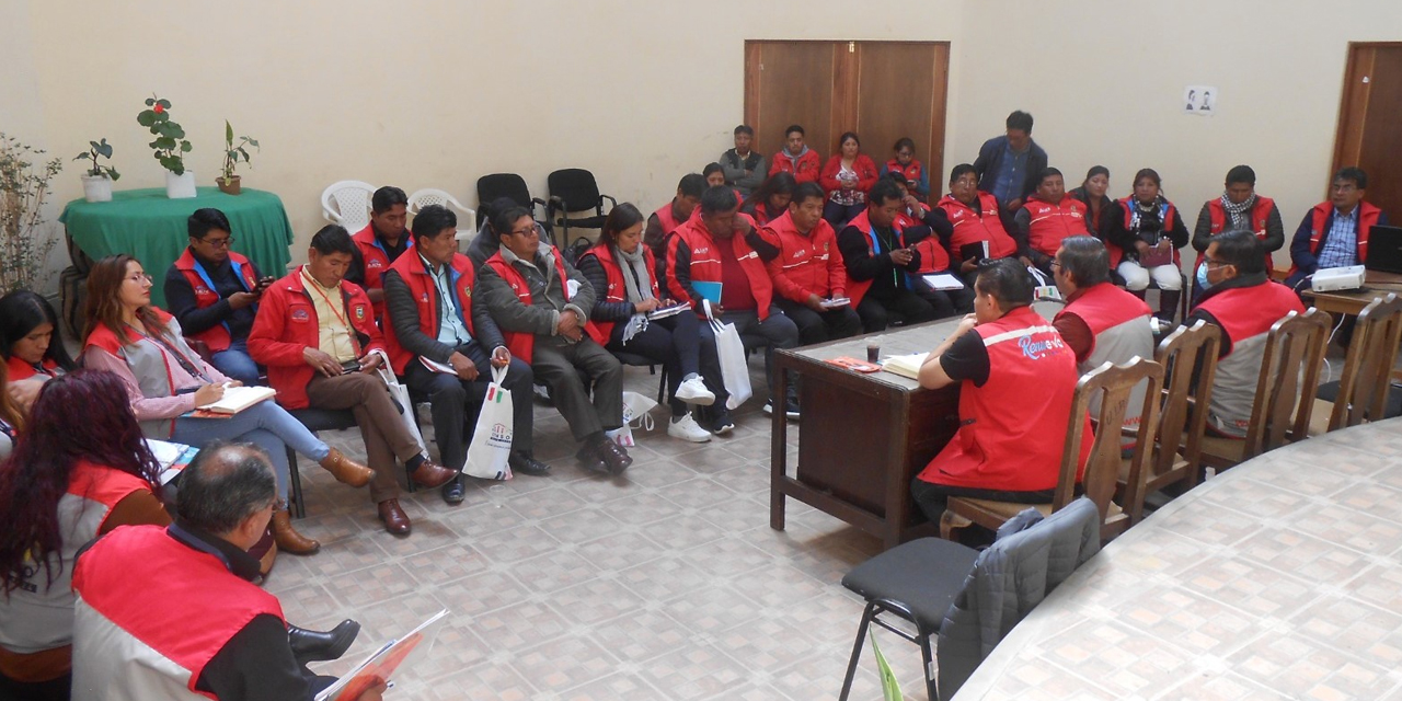 Reunión de coordinación entre el INE y autoridades de El Alto.