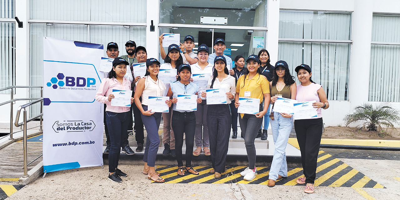 Los jóvenes que se formaron en el BDP. Foto: BDP