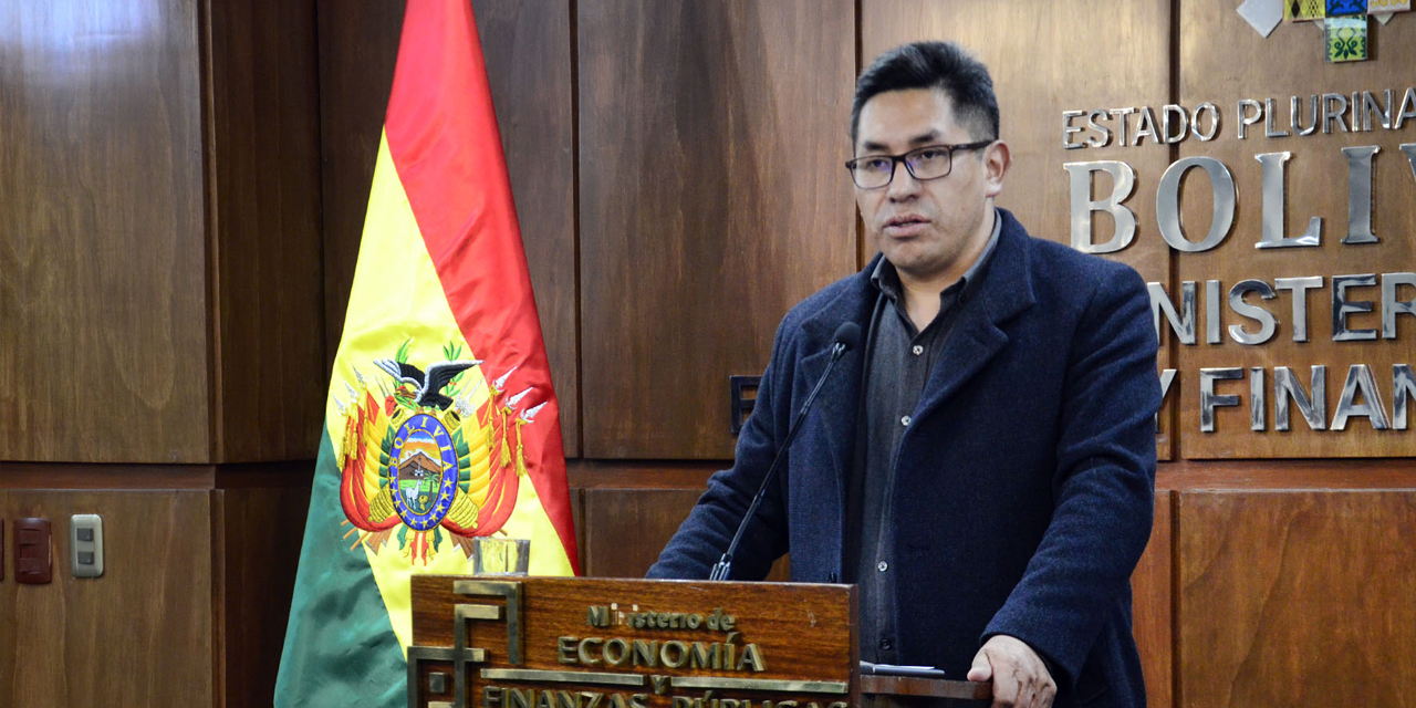 El viceministro de Presupuesto y Contabilidad Fiscal, Zenón Mamani. Foto: Archivo