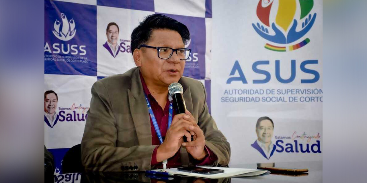 El director de la Asuss. Foto: Ministerio de Salud