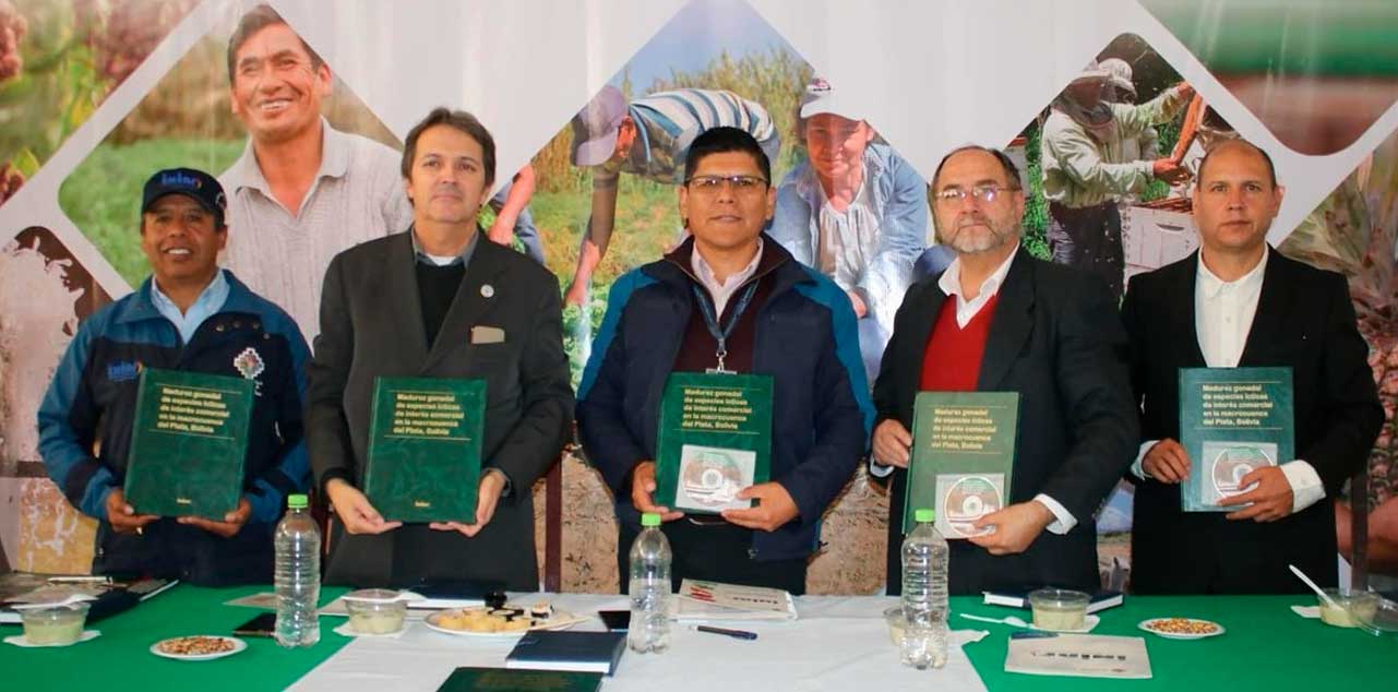 La presentación del libro se realizó en instalaciones del Ministerio de Desarrollo Rural y Tierras. Foto: MDRyT