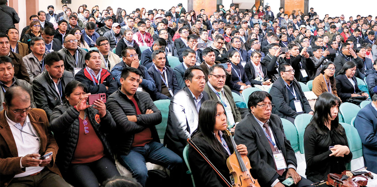 Inauguración del congreso educativo de La Paz. Foto: Min. Educación