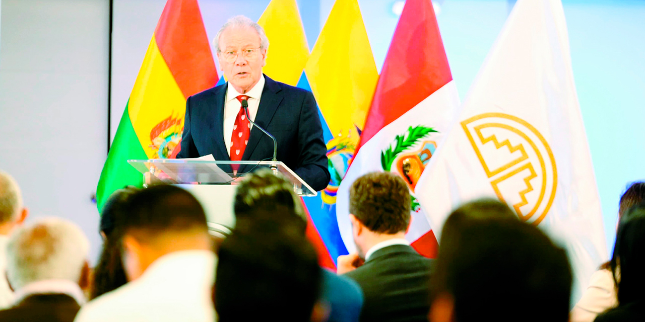 Secretario general de la Comunidad Andina, embajador Gonzalo Gutiérrez. Foto: Can