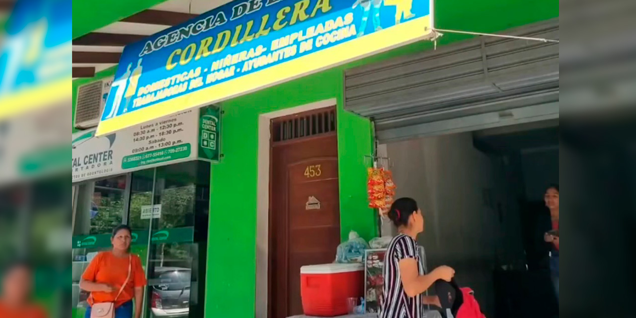 Una de las agencias de empleo ubicada en la avenida Cañoto, Santa Cruz. Foto:  MINISTERIO DE TRABAJO