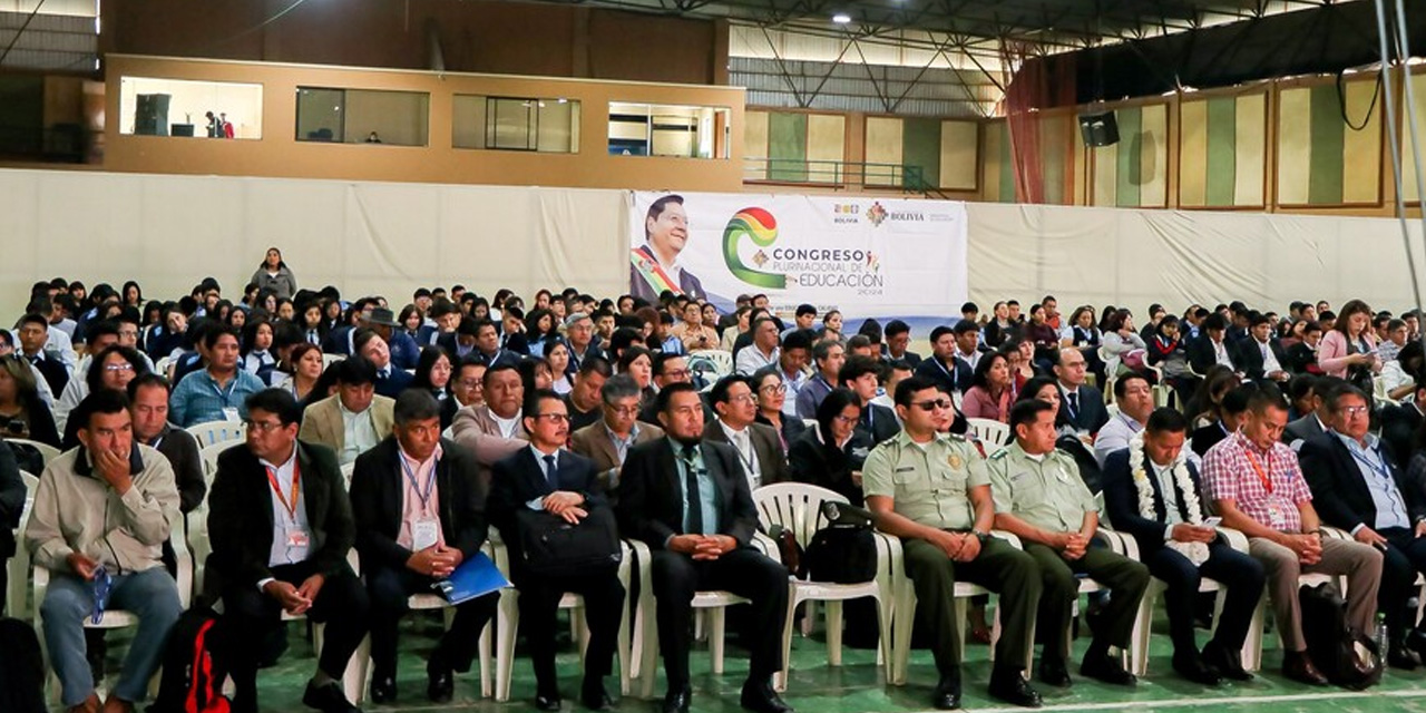 Congreso Departamental de Educación en Cochabamba. Foto: Archivo