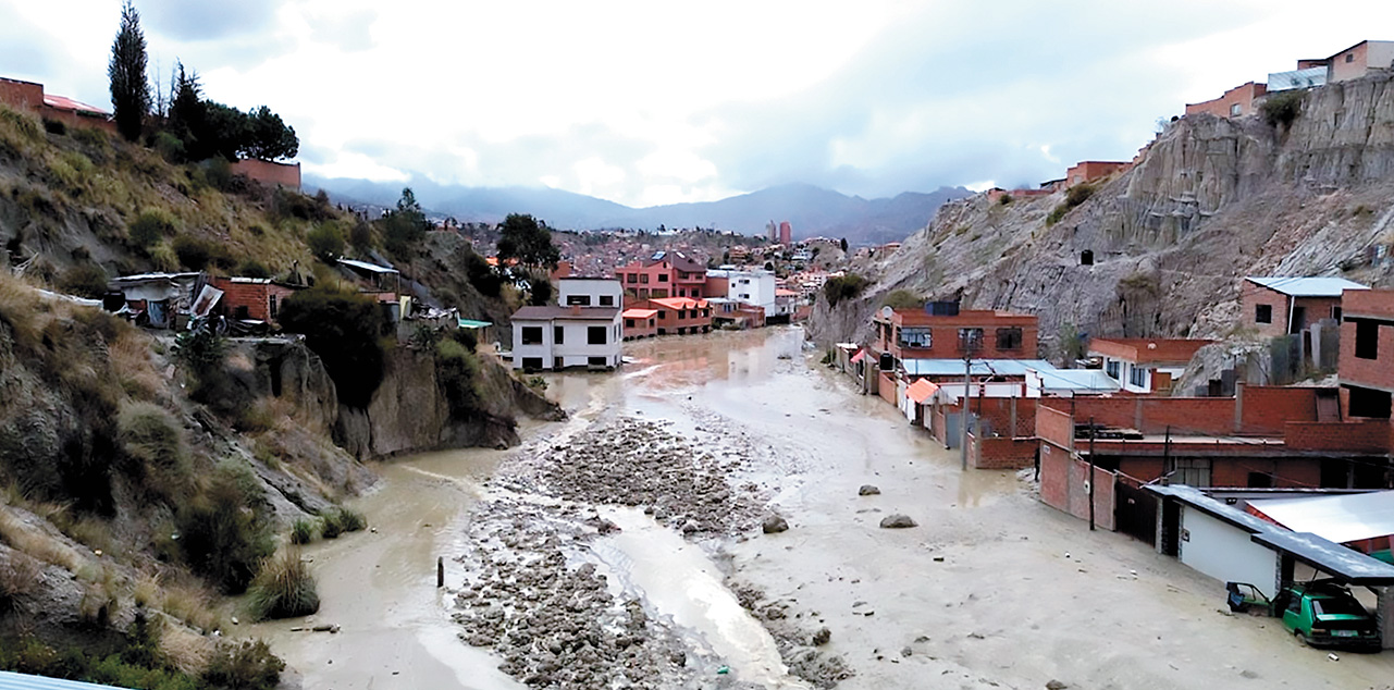 Estragos en la zona Bajo Llojeta debido a un deslizamiento. Foto: Archivo