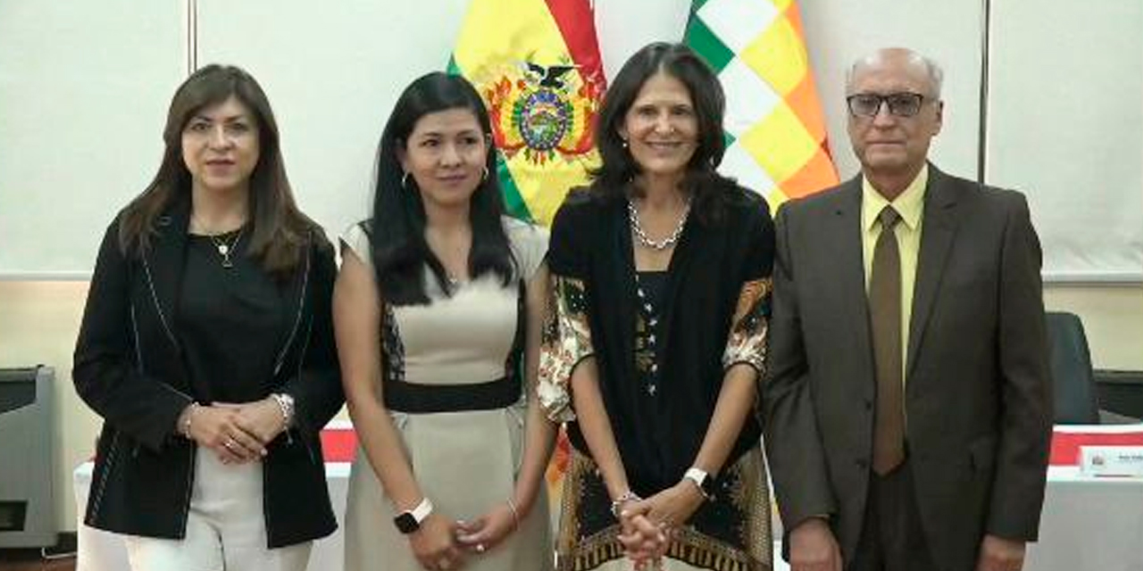  // FOTO: MIN. DE EDUCACIÓN