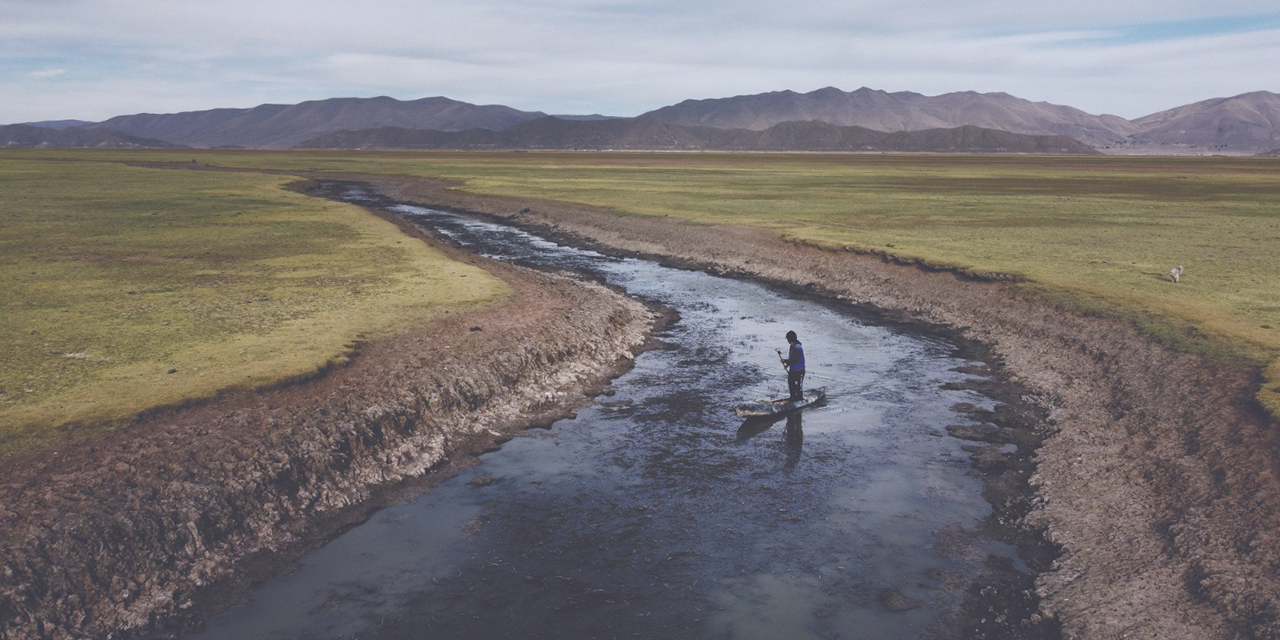 Los hombres sin agua, de Manuel Edmundo Seoane Salazar (1er lugar Fotografía – La Paz)