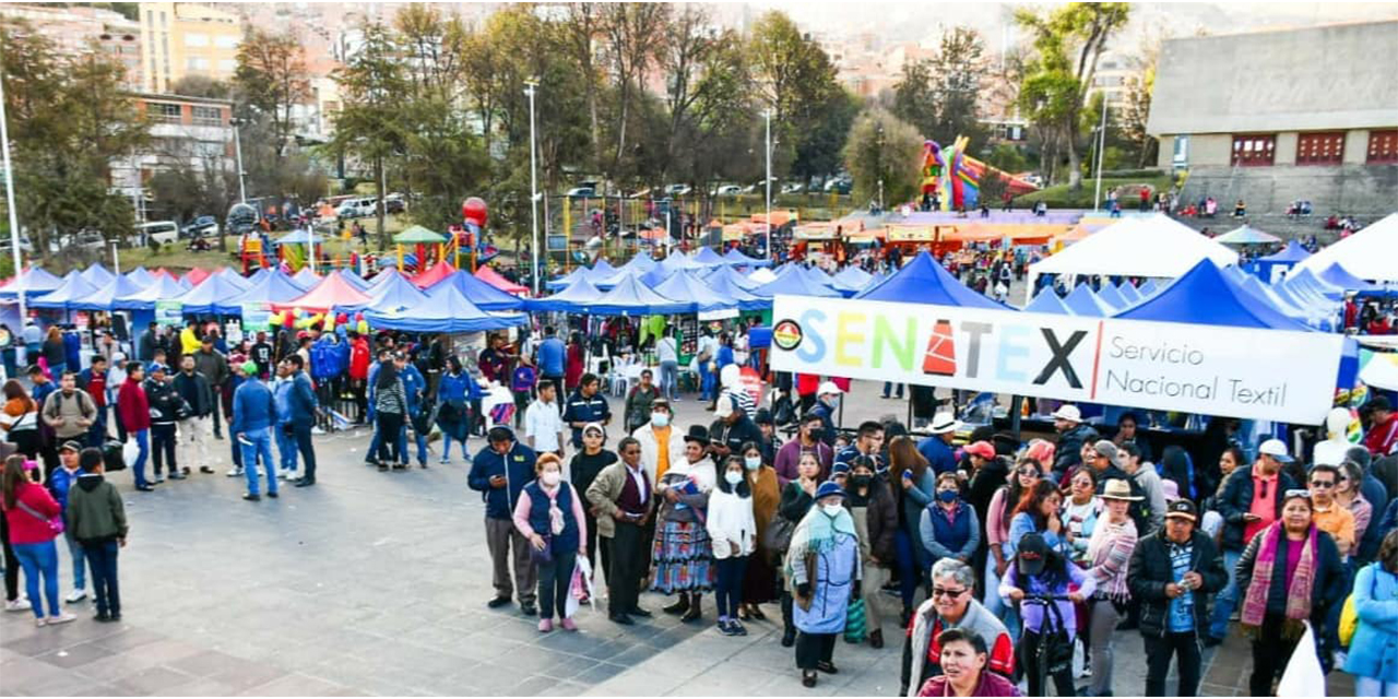 Feria Hecho en Bolivia genera movimiento económico de más de Bs 250.000 