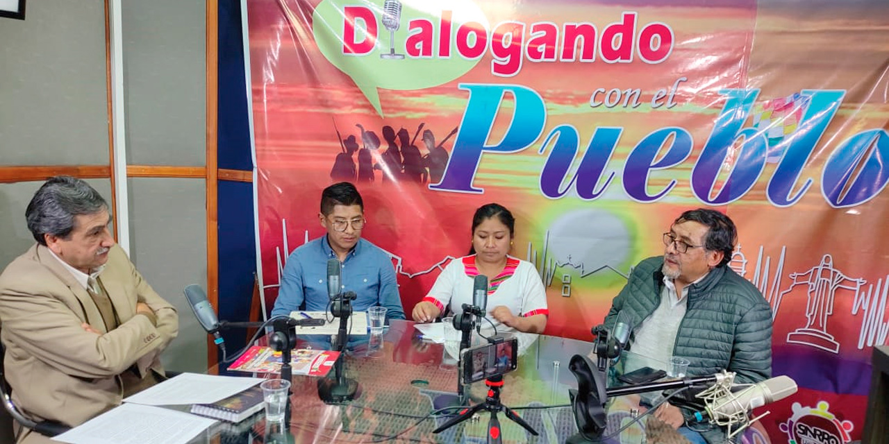 Invitados en el programa ‘Dialogando con el pueblo’, que se emite por las Radios de los Pueblos Originarios. (Foto: Dialogando con el Pueblo)