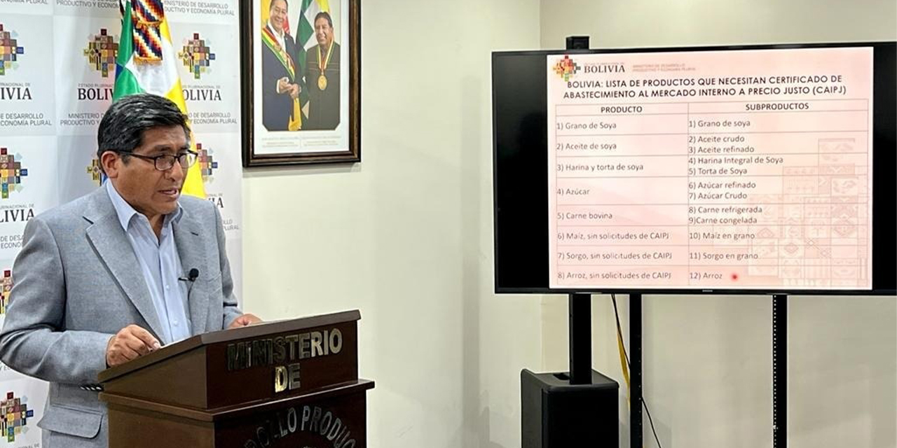 El ministro de Desarrollo Productivo y Economía Plural, Néstor Huanca, durante la conferencia de prensa. (Foto: RRSS)