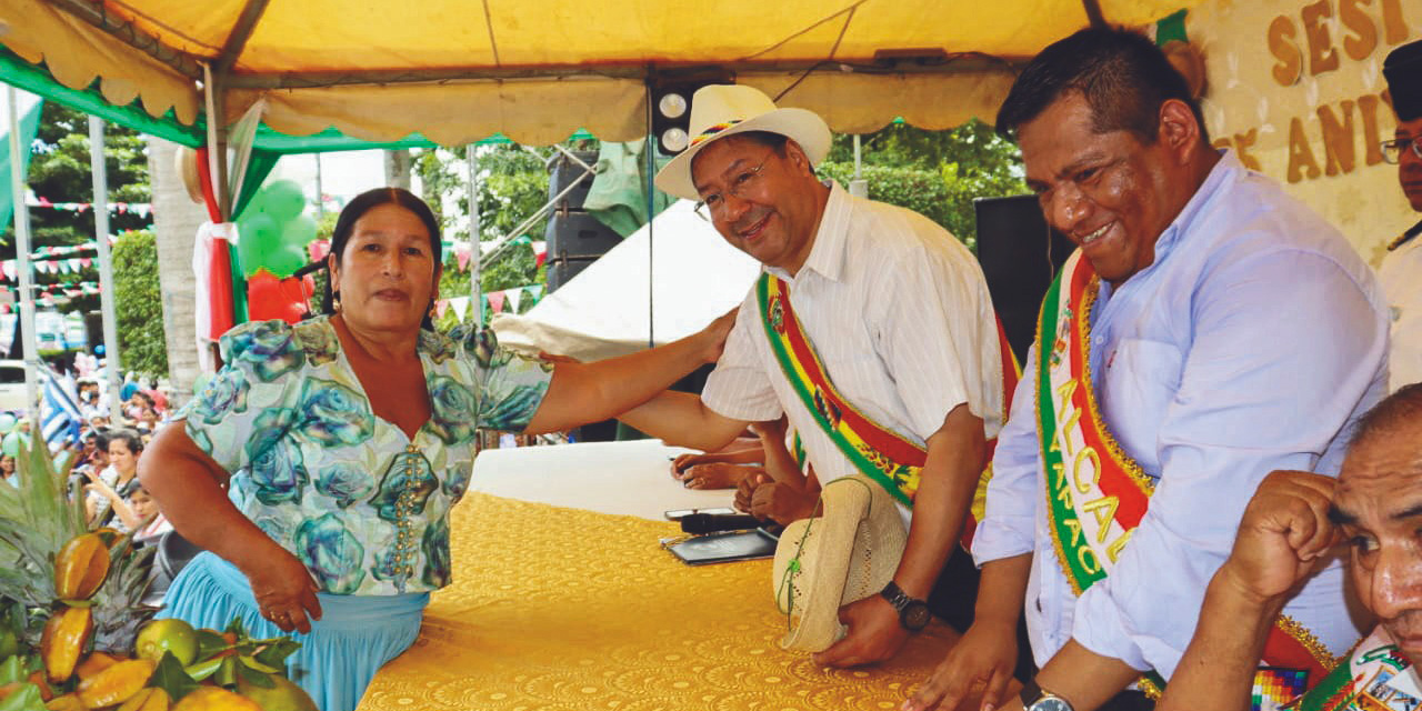 El presidente Luis Arce durante el acto en Yapacaní. (Foto: Presidencia)