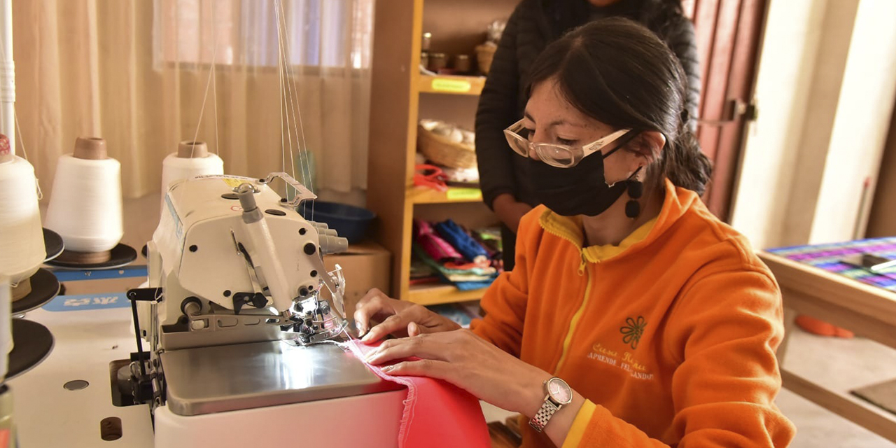 Emprendedores en textiles. (Foto: Archivo)