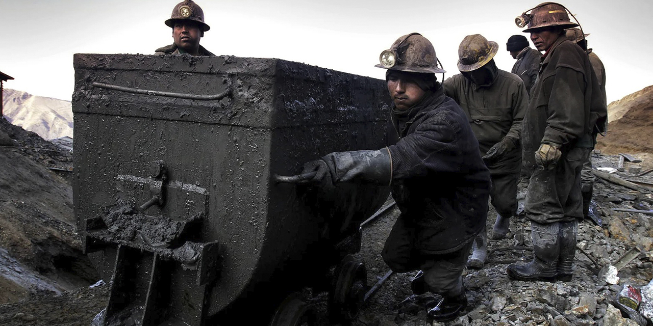 El mercurio es utilizado en actividades mineras, principalmente en la aurífera. (Foto: Archivo)