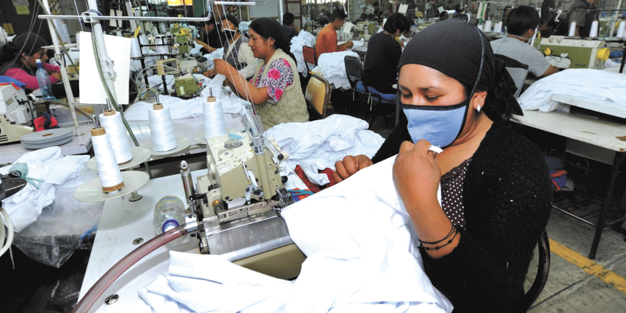 La industria manufacturera es uno de los sectores que mejoró. (Foto: Archivo)