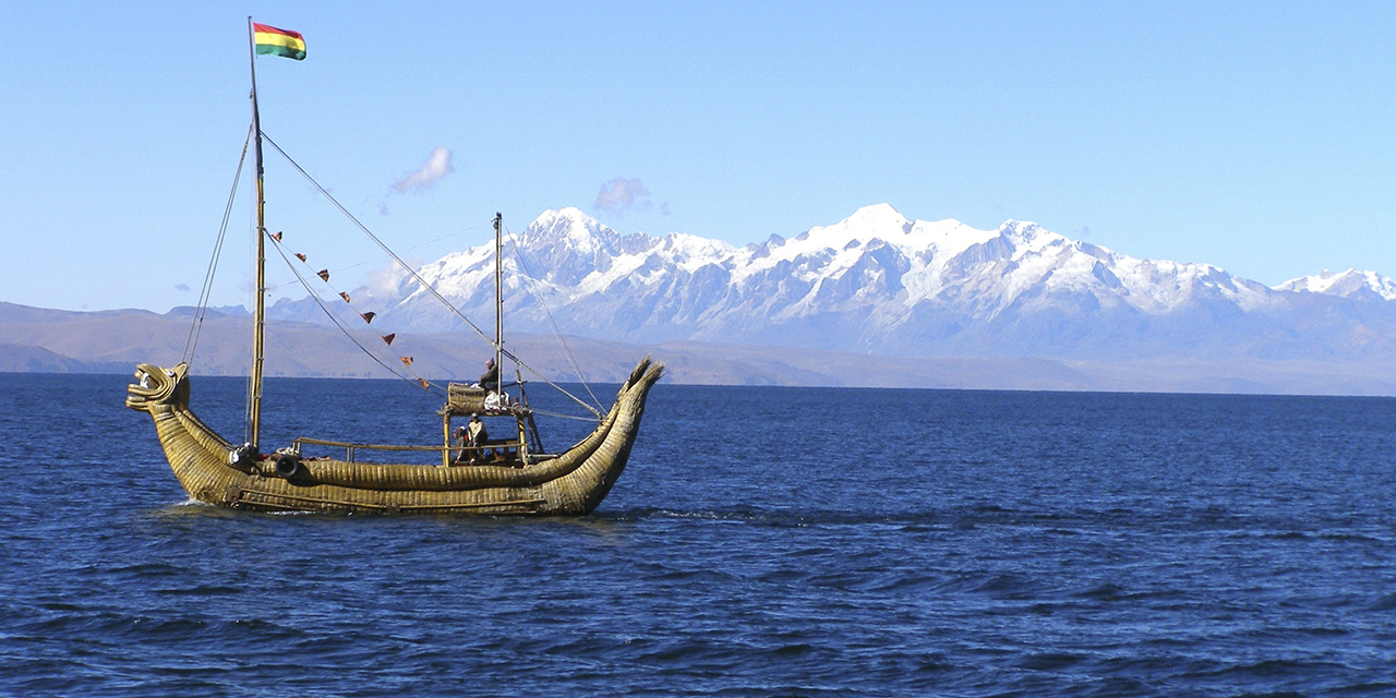 El lago Titicaca, en La Paz. Foto: Viceministerio de Turismo.