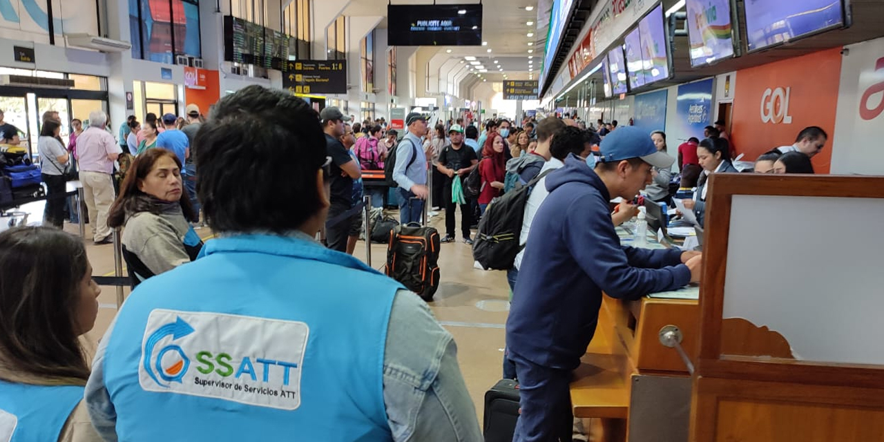 La ATT desplegó operativos de control en aeropuertos del país. Foto: ATT