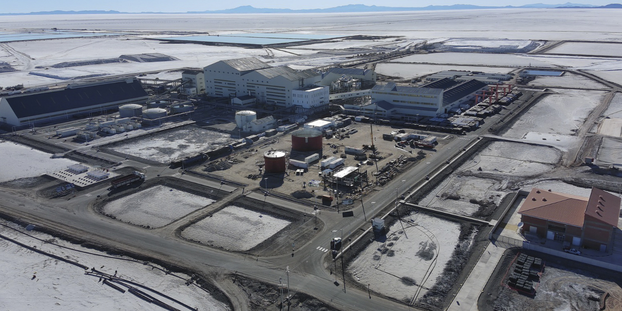  La nueva planta industrial de litio está en el salar de Uyuni, en Potosí.  (Foto: Min. de Hidrocarburos y Energía)