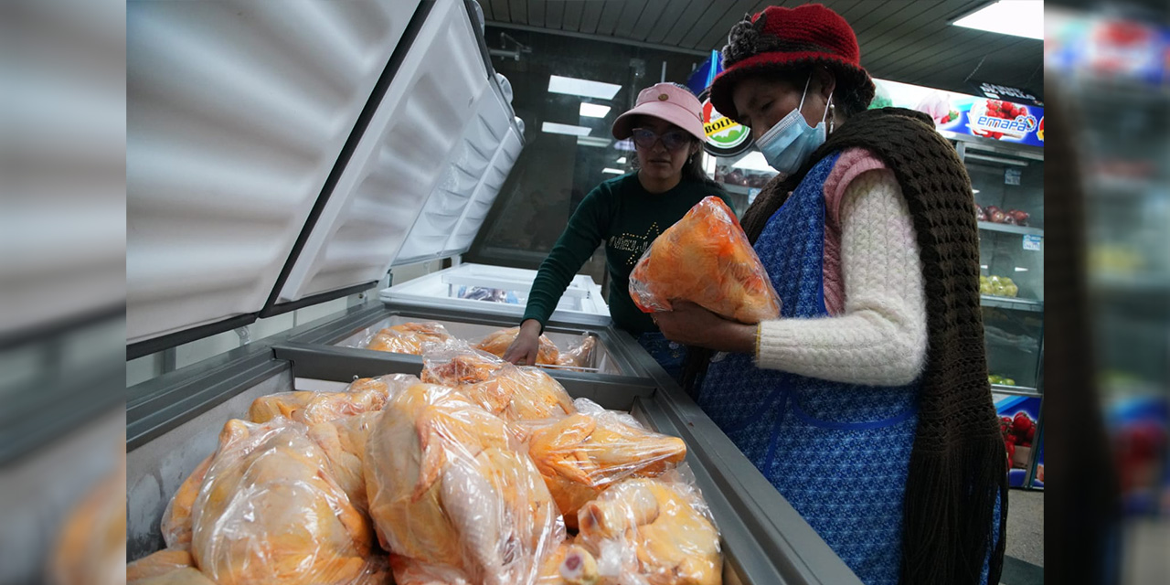 Provisión de carne de pollo está garantizada, la especulación en el precio acabará en los siguientes días