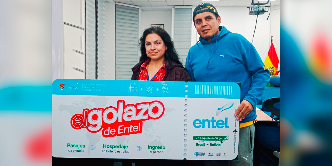 El ganador agradeció a la Empresa Nacional de Telecomunicaciones por crear incentivos. Foto: Entel.