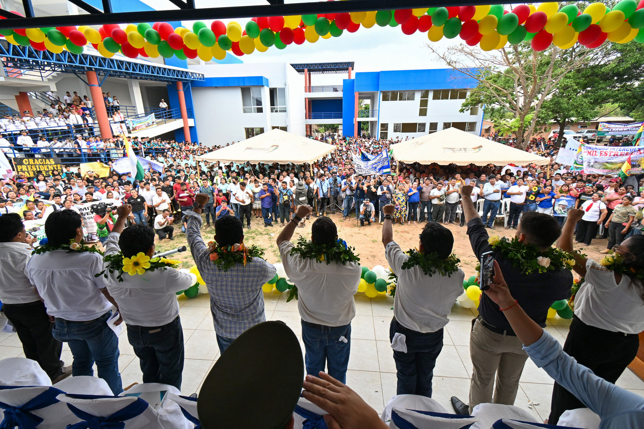 GuarayosRecibeObras2710 3