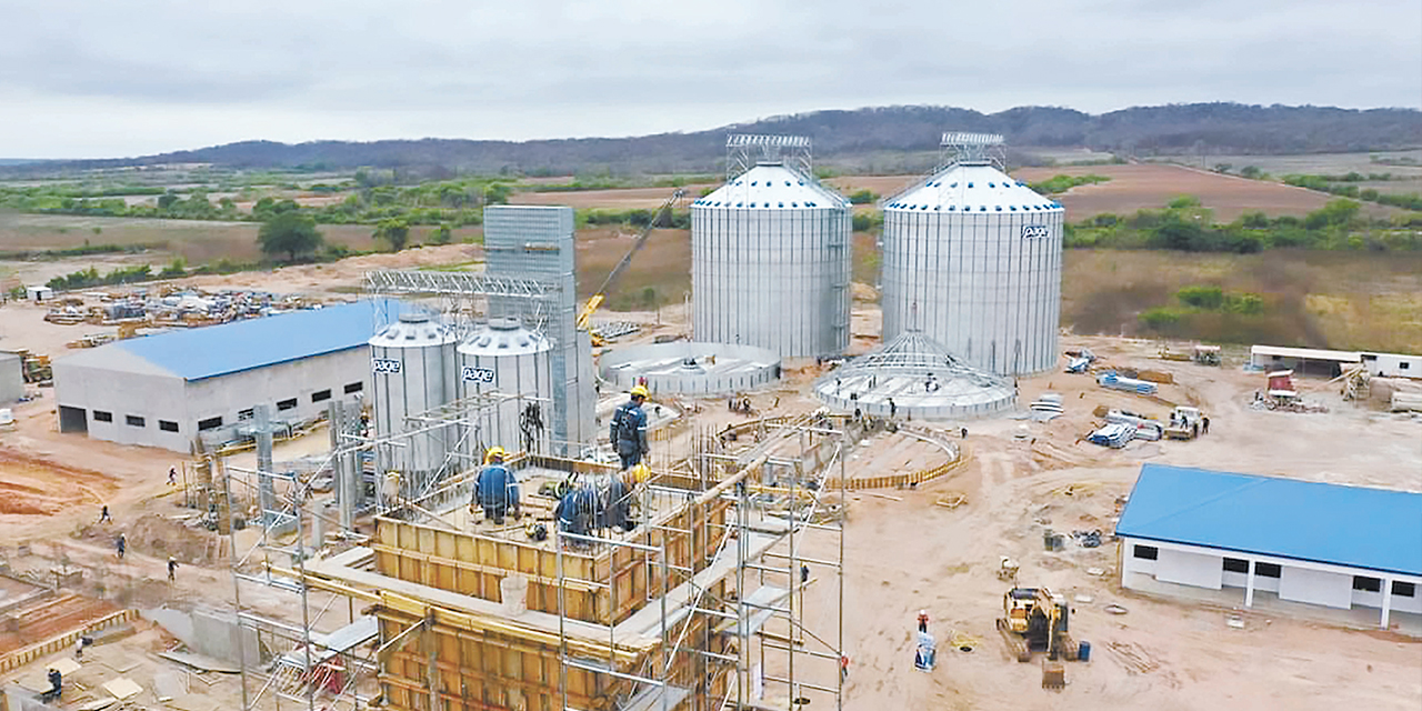 El emplazamiento de las plantas industriales en el país está en marcha. Foto: Min. De Desarrollo Productivo