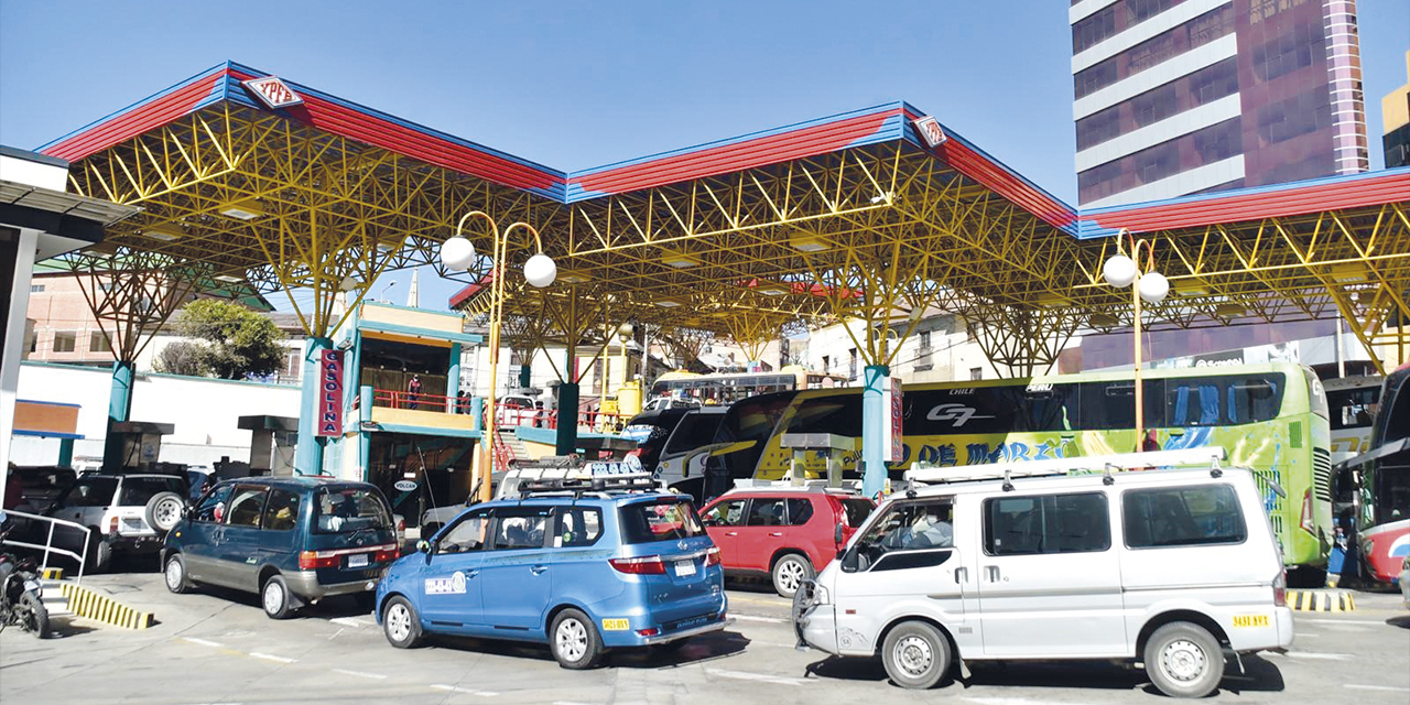 La Paz. La estación de servicio está ubicada en la avenida Montes. | Foto: Archivo