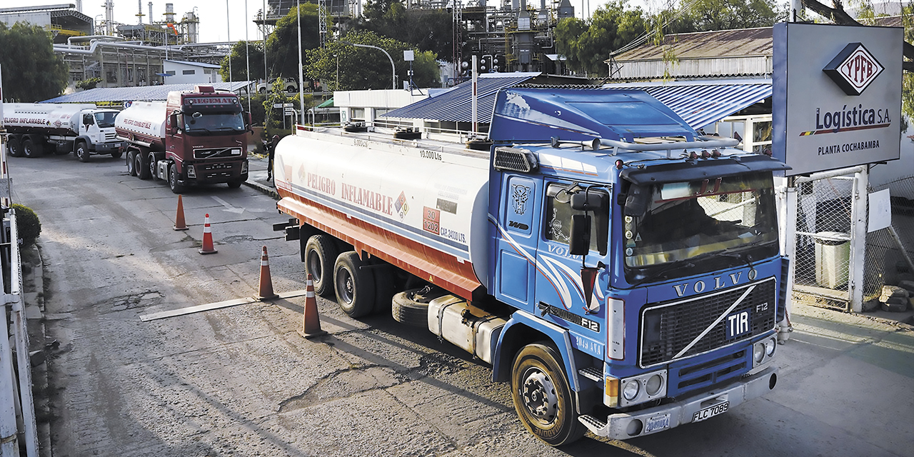 La distribución de combustibles está garantizada para todo el país.  | Foto: Archivo