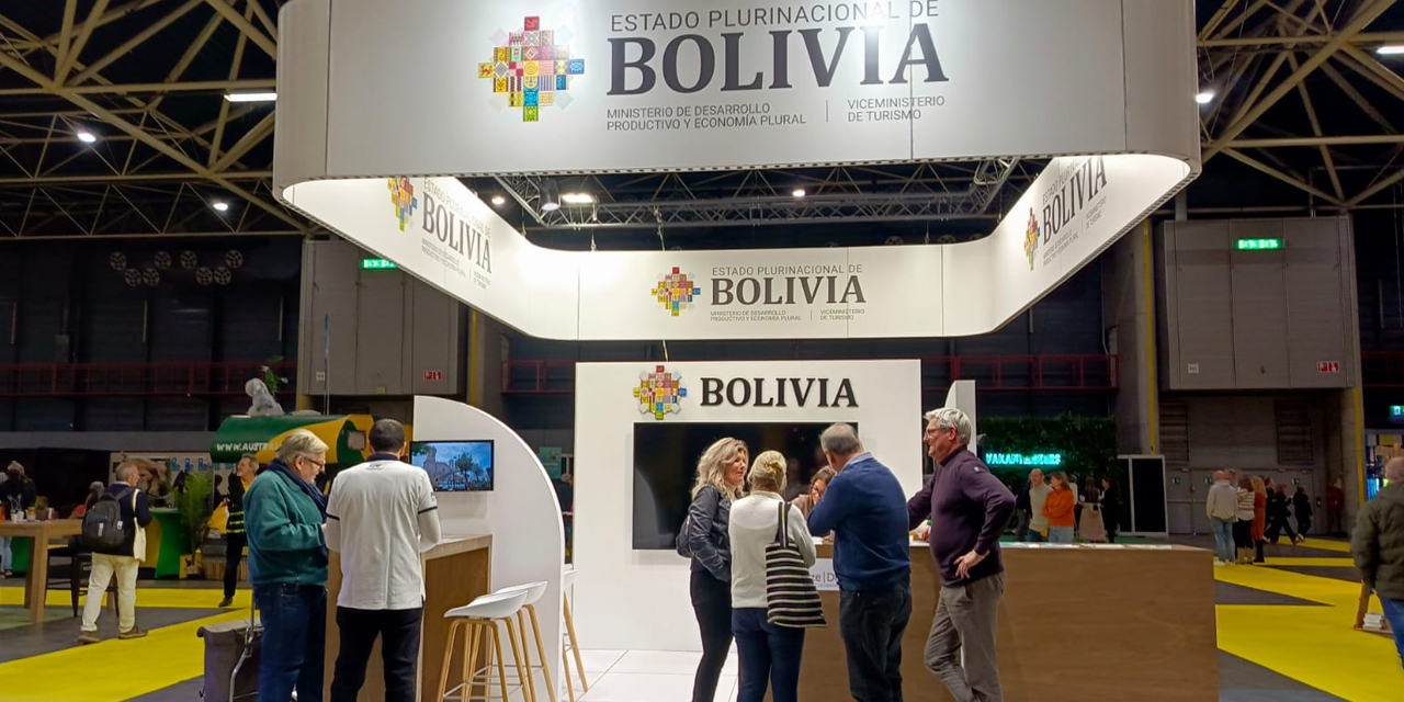 El estand de Bolivia en la Feria Vakantiebeurs 2024