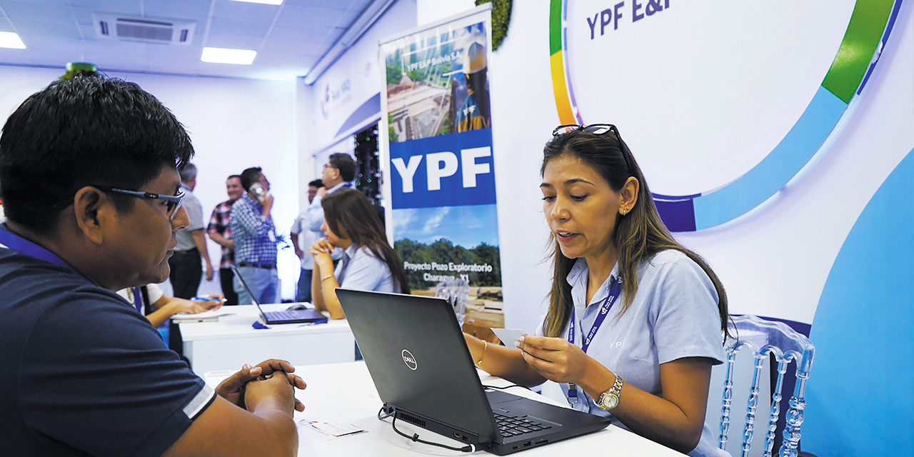 Los proveedores establecen relaciones comerciales con las empresas de YPFB. Foto: YPFB