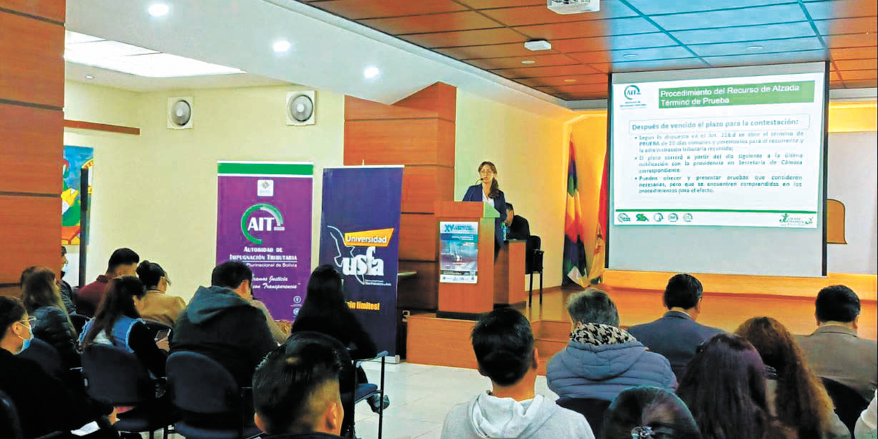 Los ciclos de formación son totalmente gratuitos. Foto:  AIT