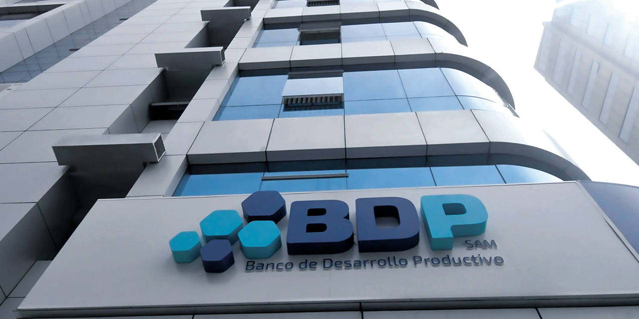 El nuevo edificio del BDP en la ciudad de La Paz. // FOTO: BDP