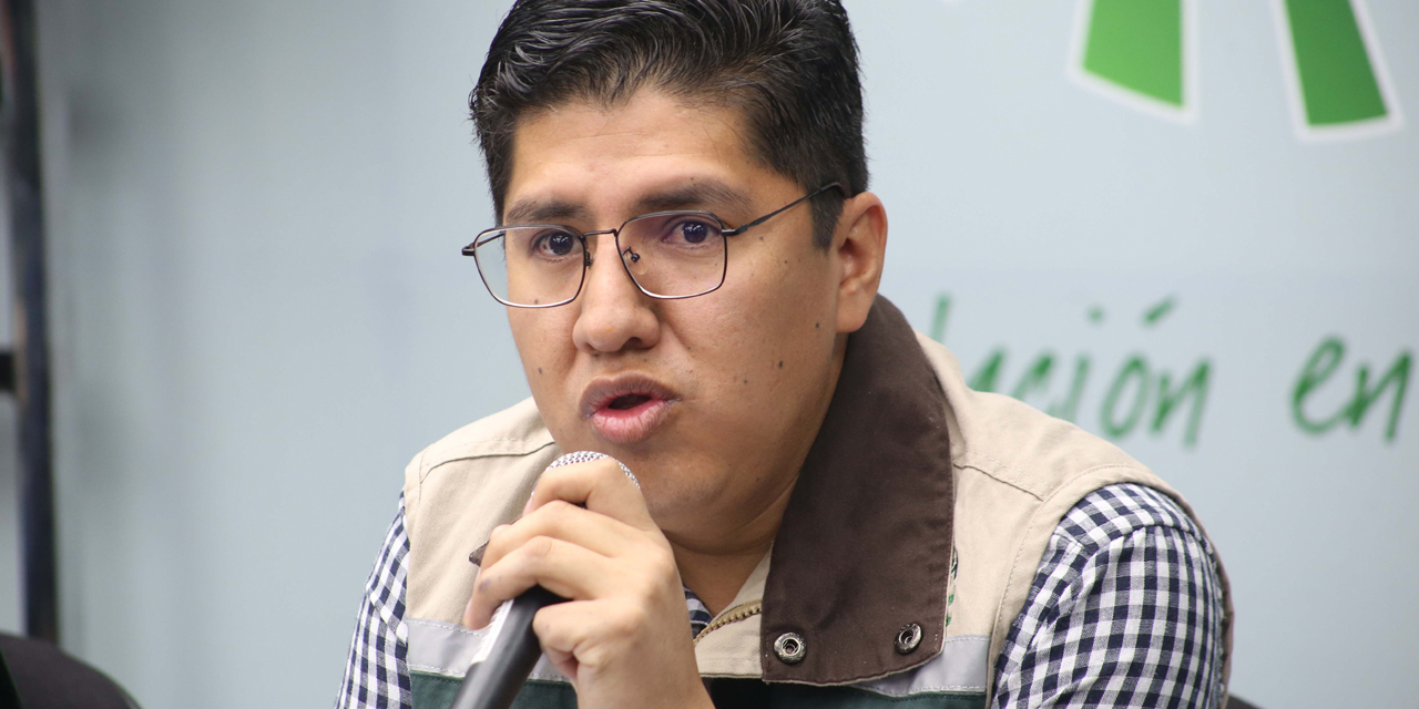 El director de la ANH, Germán Jiménez, en conferencia de prensa. Foto: Archivo.