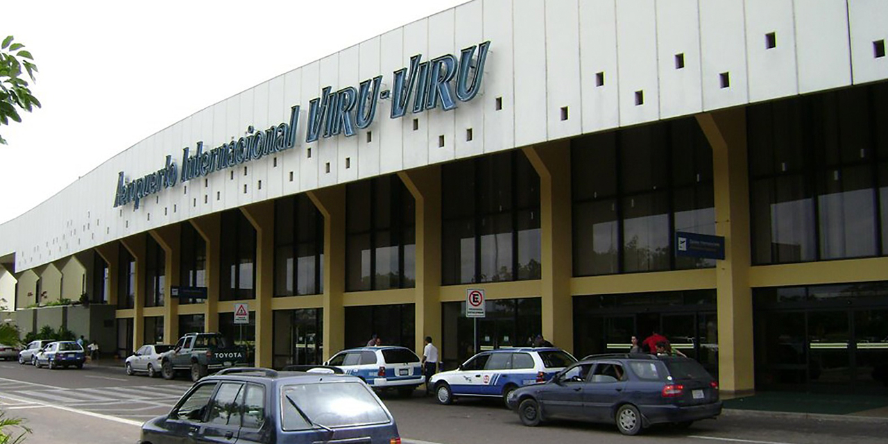 El aeropuerto de Viru Viru se encuentra en Santa Cruz. Foto: Archivo