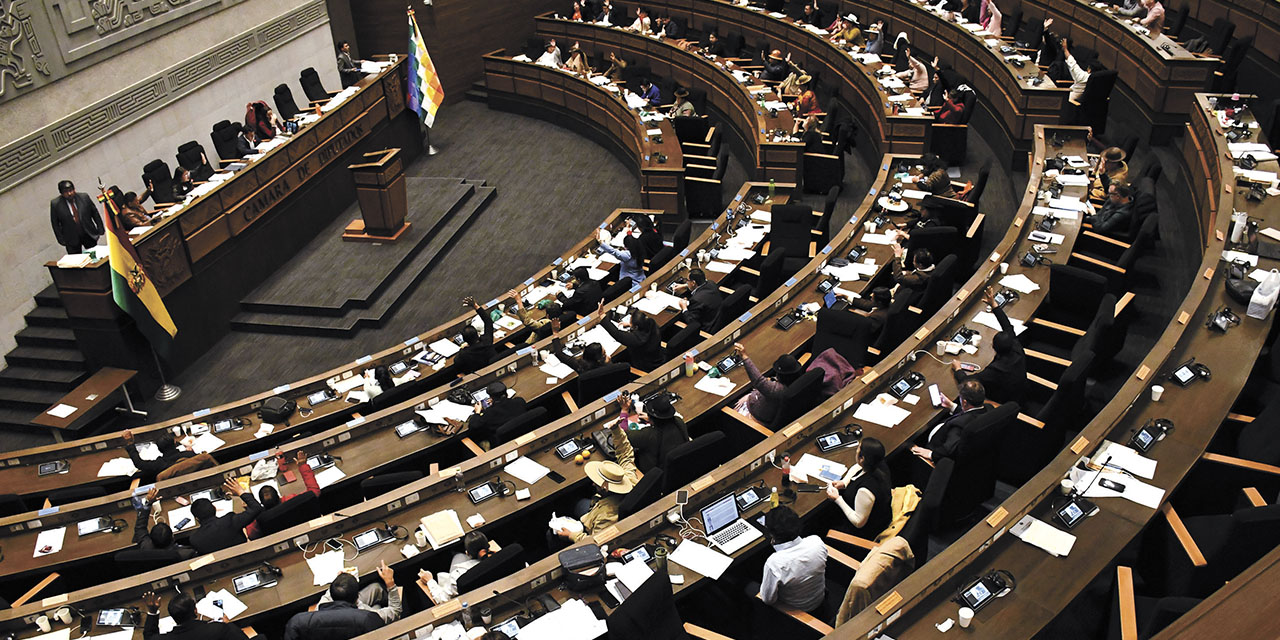 Una sesión de la Cámara de Diputados en la Asamblea Legislativa.