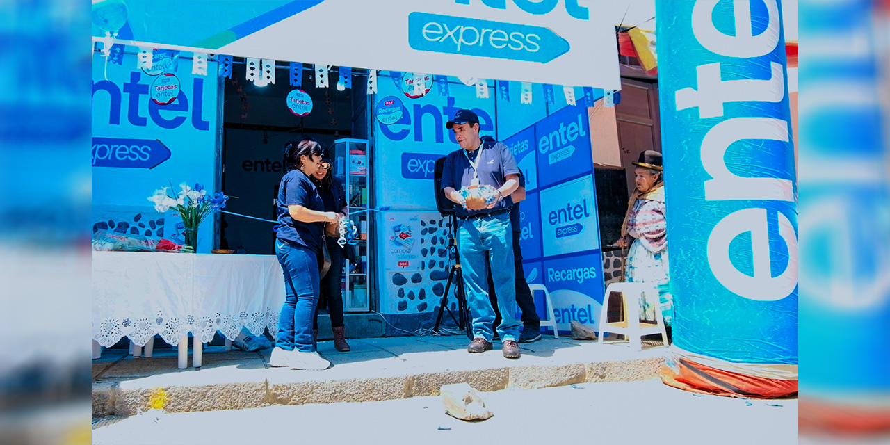 Entel Express llega al municipio paceño de Sorata 