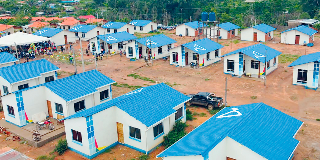 Los proyectos de vivienda social llegan también a los sectores más alejados del país. Foto: PRESIDENCIA